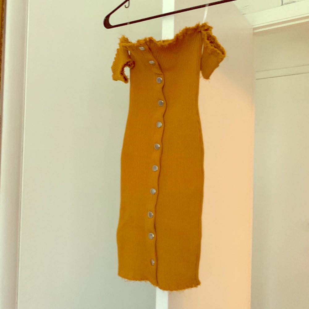 Fitted dress